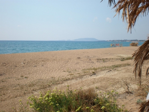 Η ΠΟΤΑ απέκλεισε την πρόσβαση την πρόσβαση των κατοίκων στην παραλία