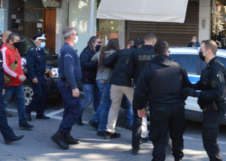 Από τις συλλήψεις στην Καλαμάτα, στην δράση για την επέτειο της δολοφονίας του Αλέξη Γρηγορόπουλου
